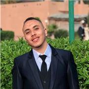 Diplômé en mathématiques appliquées, je propose des cours de soutien personnalisés pour élèves du collège et lycée à Erfoud